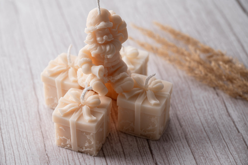 Mini Santa Claus Candle