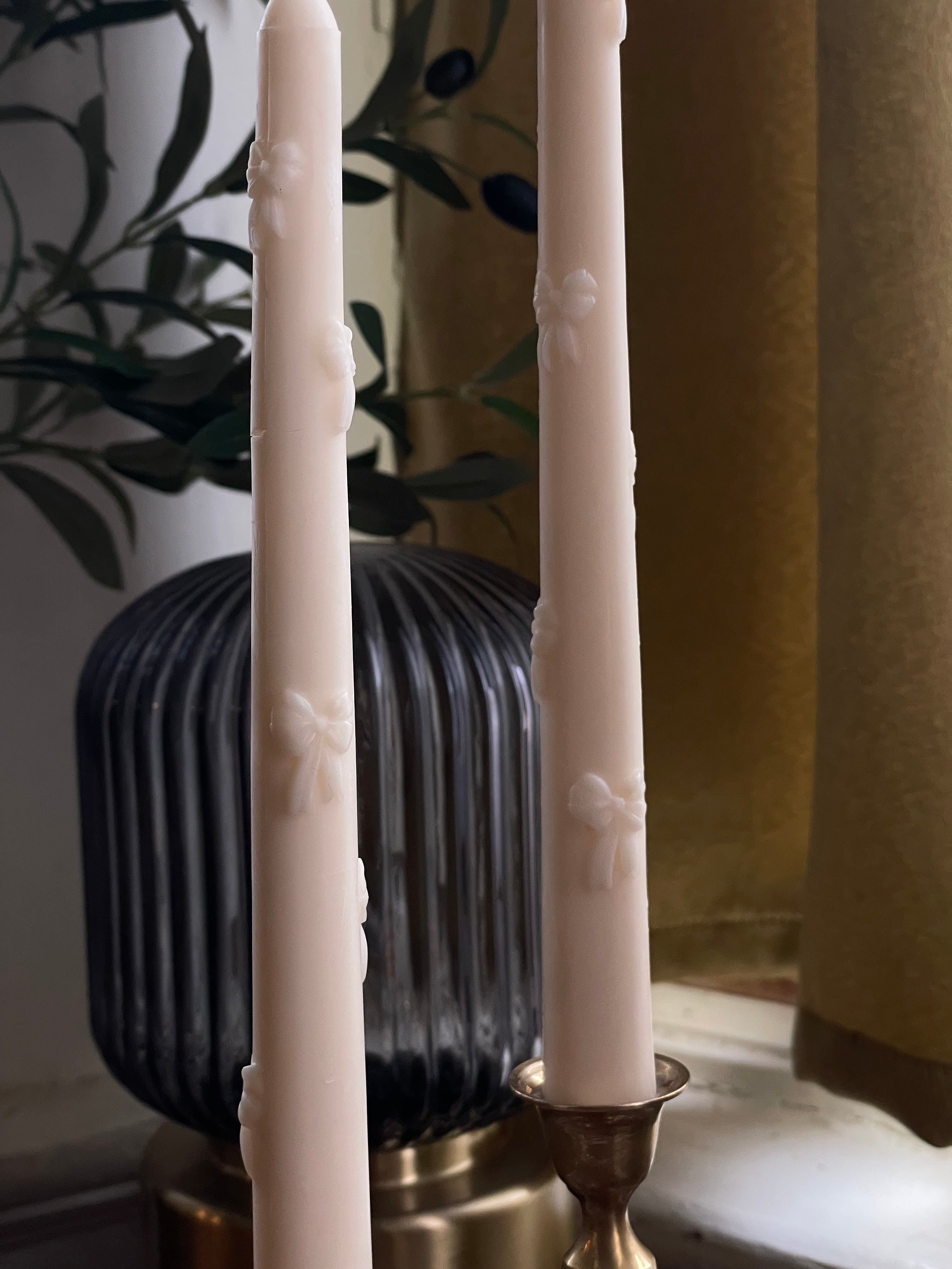 Ribbon Taper Candlestick
