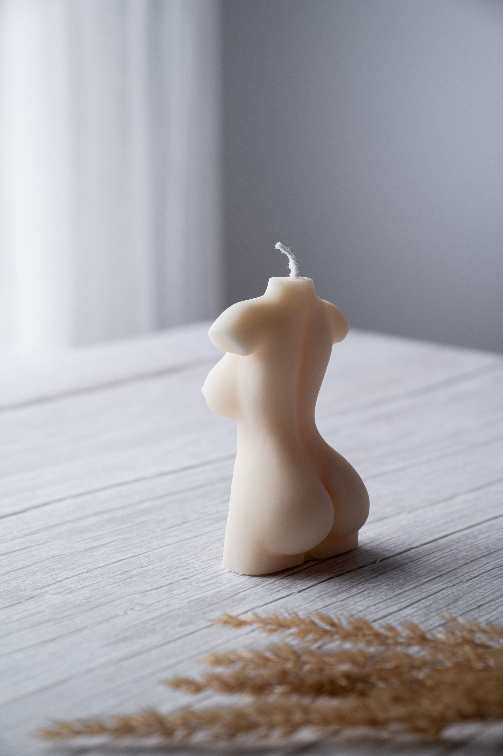 Body - Venus Sculpted Candles I Venus Torso Female candle | Goddess Candle