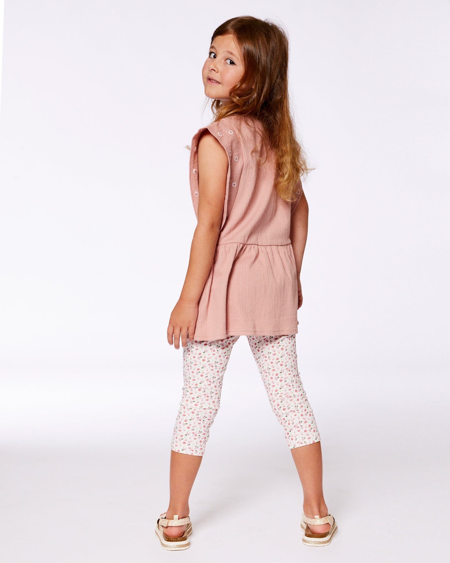 Printed Capri Legging Small Flowers On Cream Background