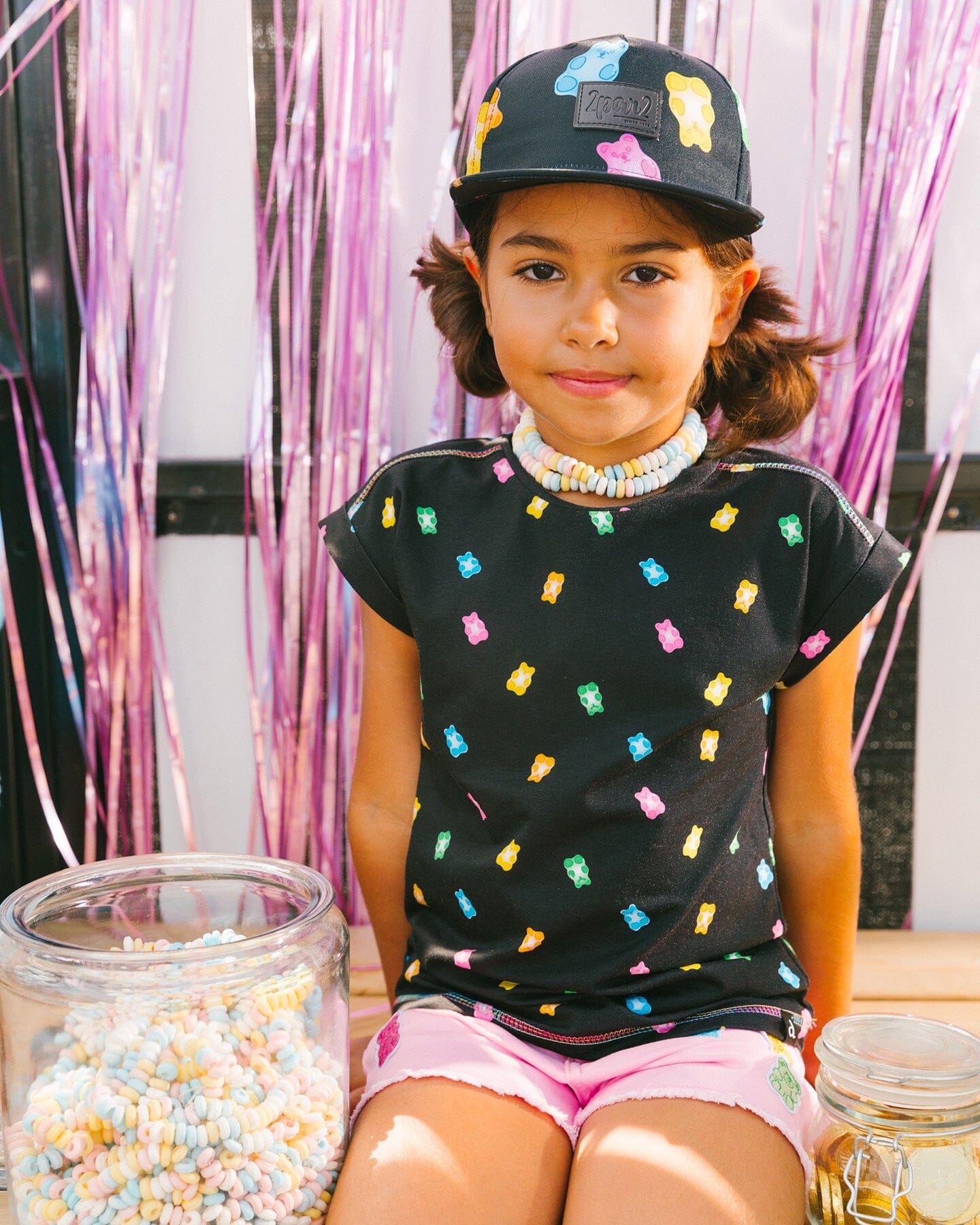 Rolled Sleeve Tee With Print Black And Multicolored Gummies