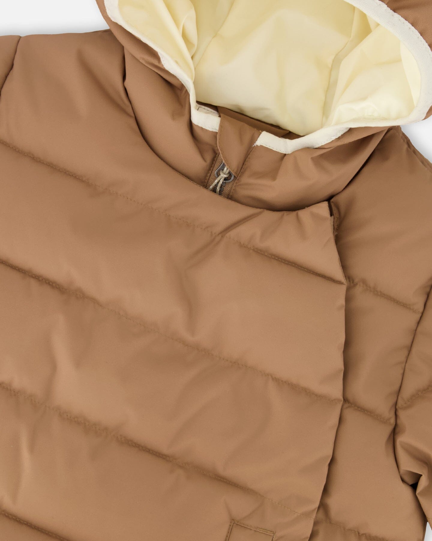 Compressible Winter Puffy Coat Designed For Car Seat Chanterelle