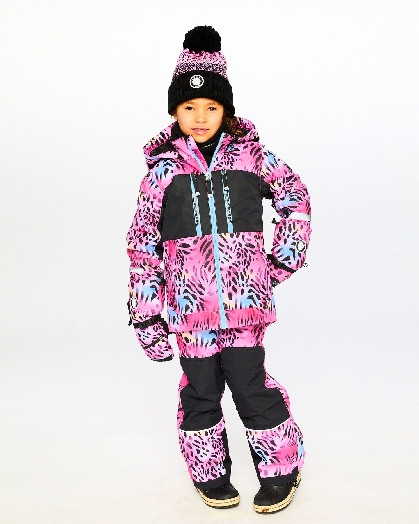 Lined Knit Pompom Hat Black And Pink