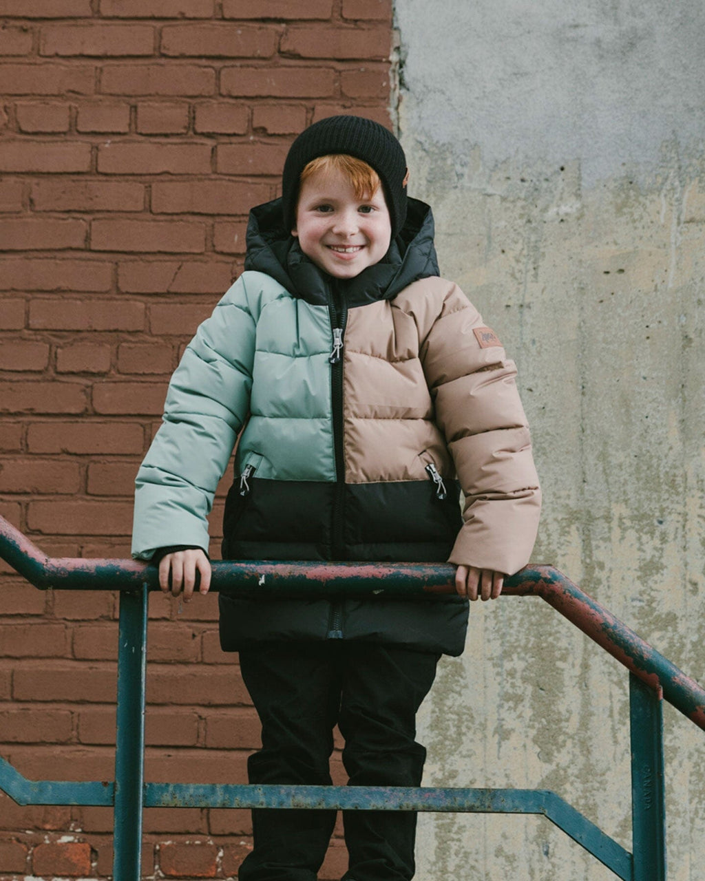 Colorblocked Puffy Winter Coat Black