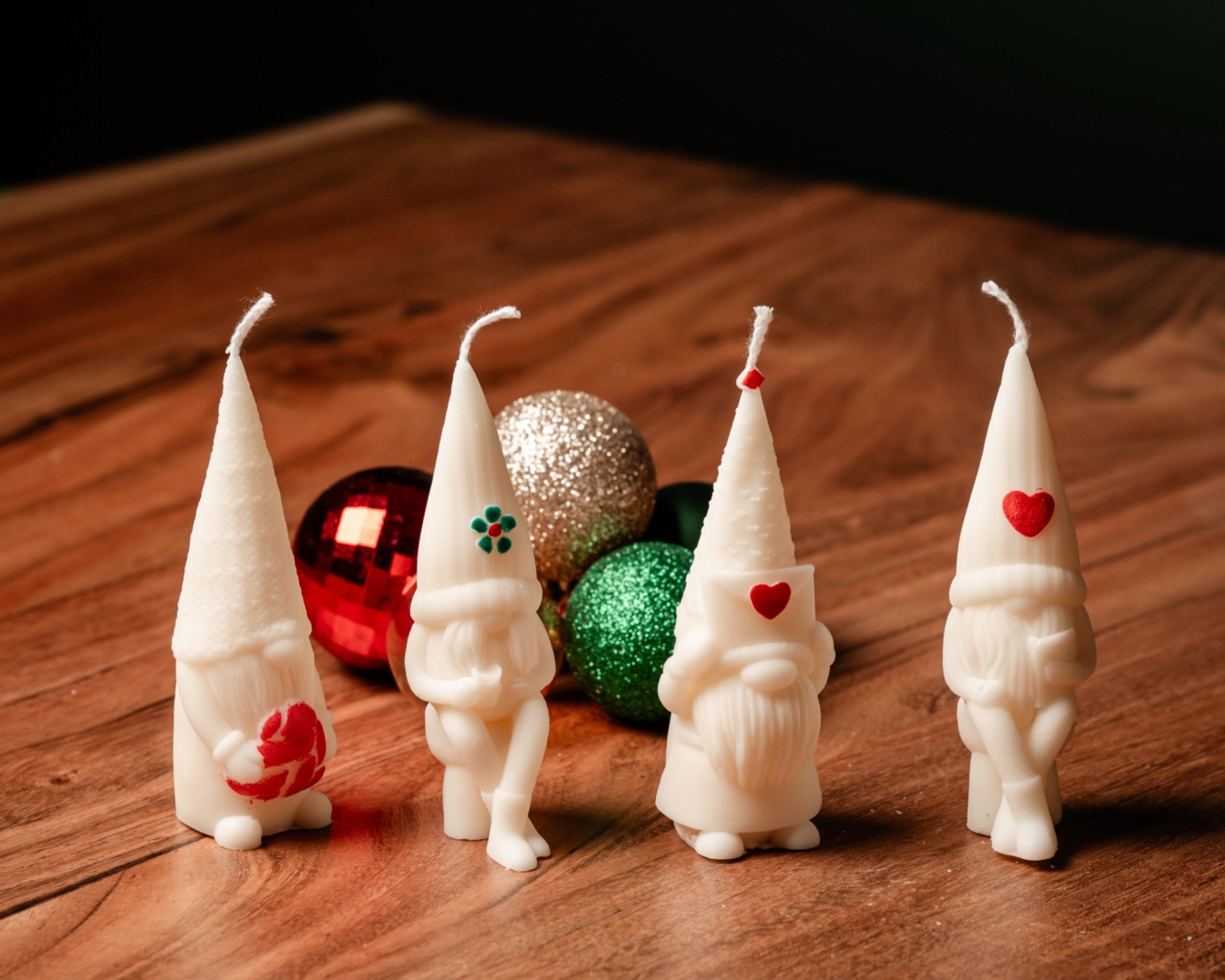 Mini Mini Cute Santa Candle Set of 4!  Faceless Dwarf  !