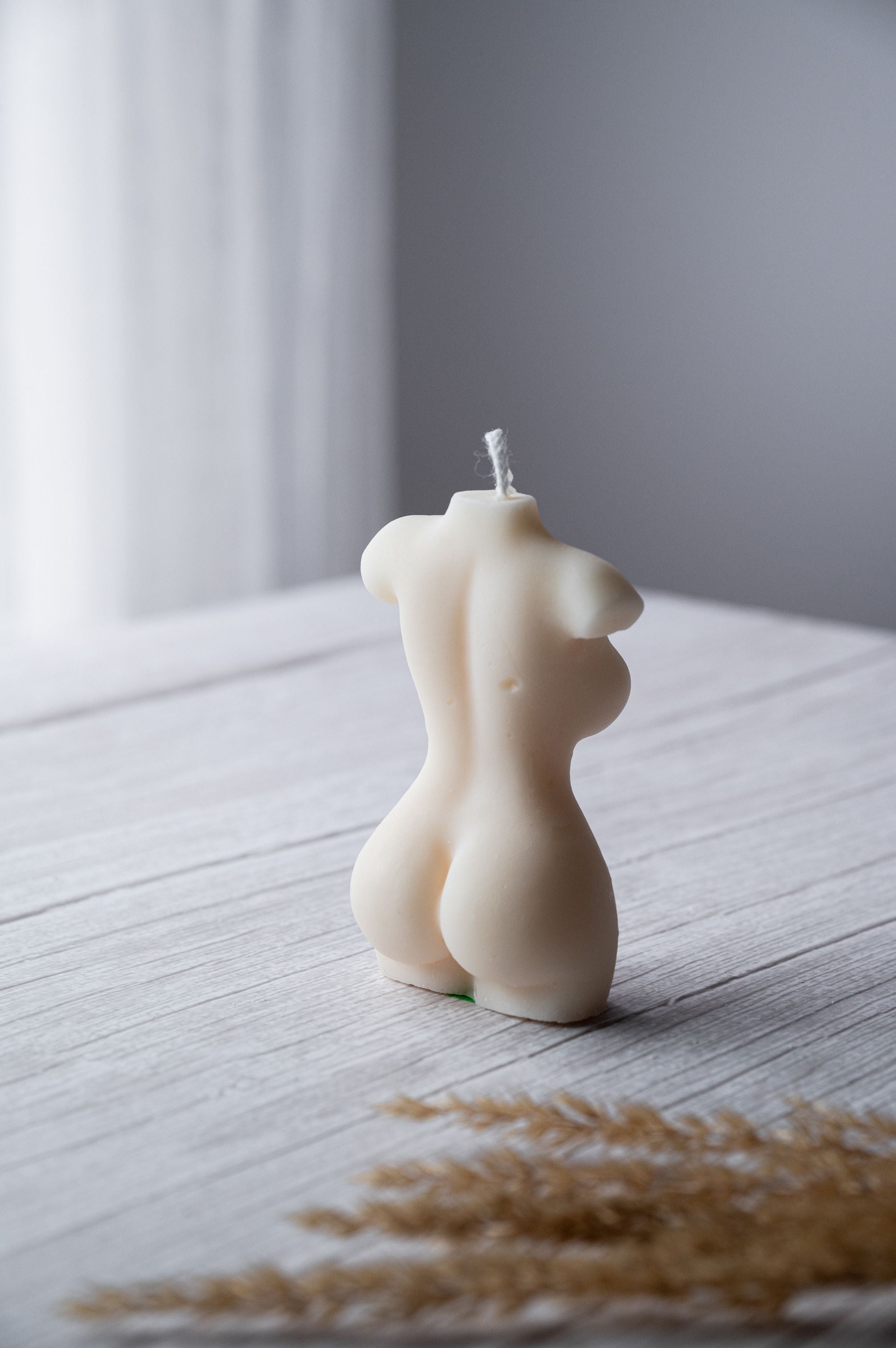 Body - Venus Sculpted Candles I Venus Torso Female candle | Goddess Candle