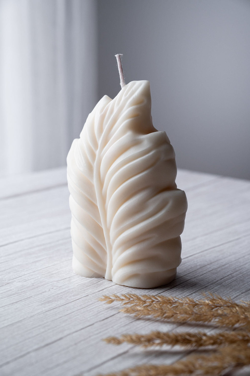 Large Leaf  "Hope" Candle