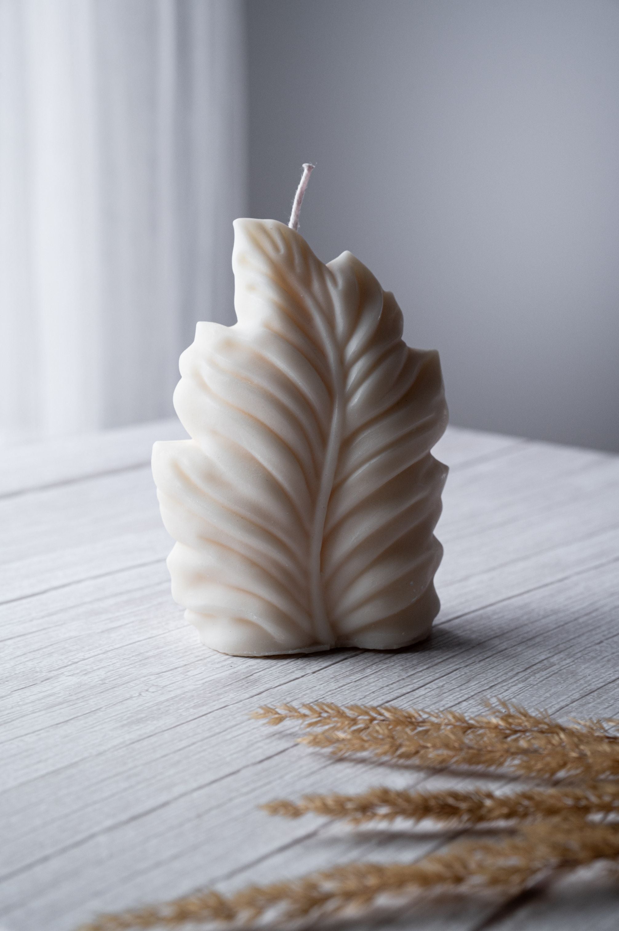 Large Leaf  "Hope" Candle