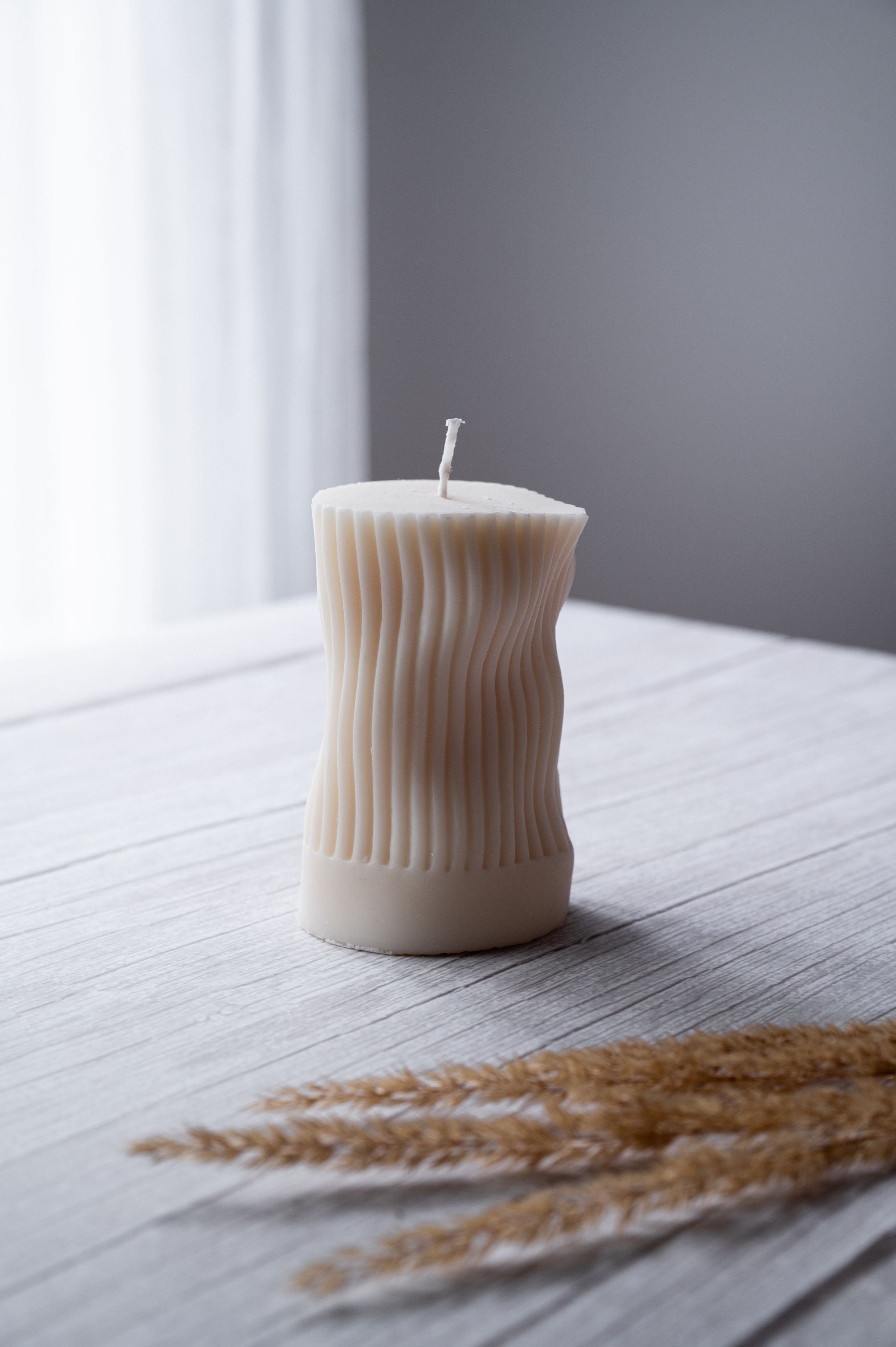 Unique Wavy Fluted Pillar Column Candle / Geometric Candle / Roman Candle / Striped Candle / Luxurious Candle / Spiral Candle