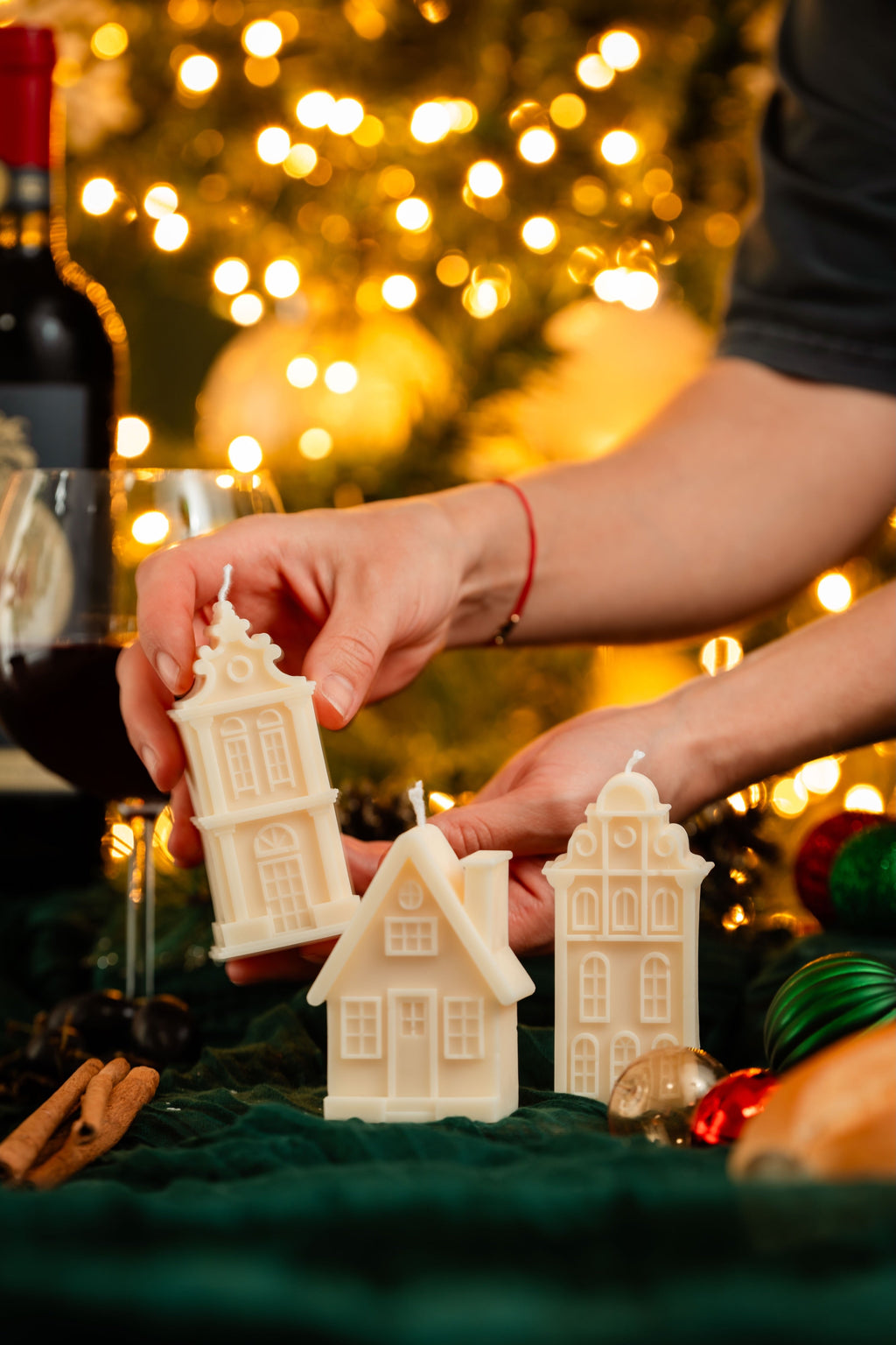 Country Style House Candle Set of 3 – Christmas Décor