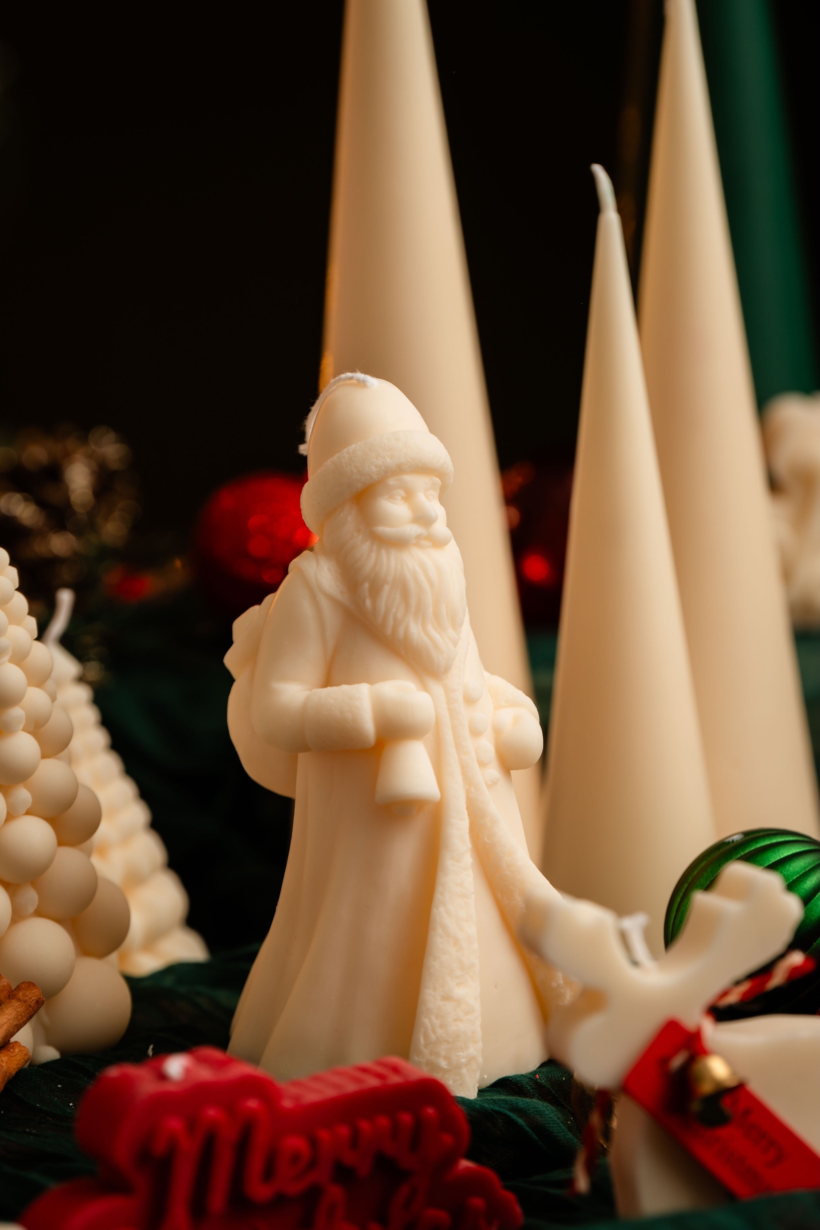 Standing Santa Soy Candle with Gift Sack – Holiday Decor